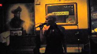 Sarah Blackwood of Dubstar - I&#39;m in love with a German Film Star (live @ The Boogaloo!)