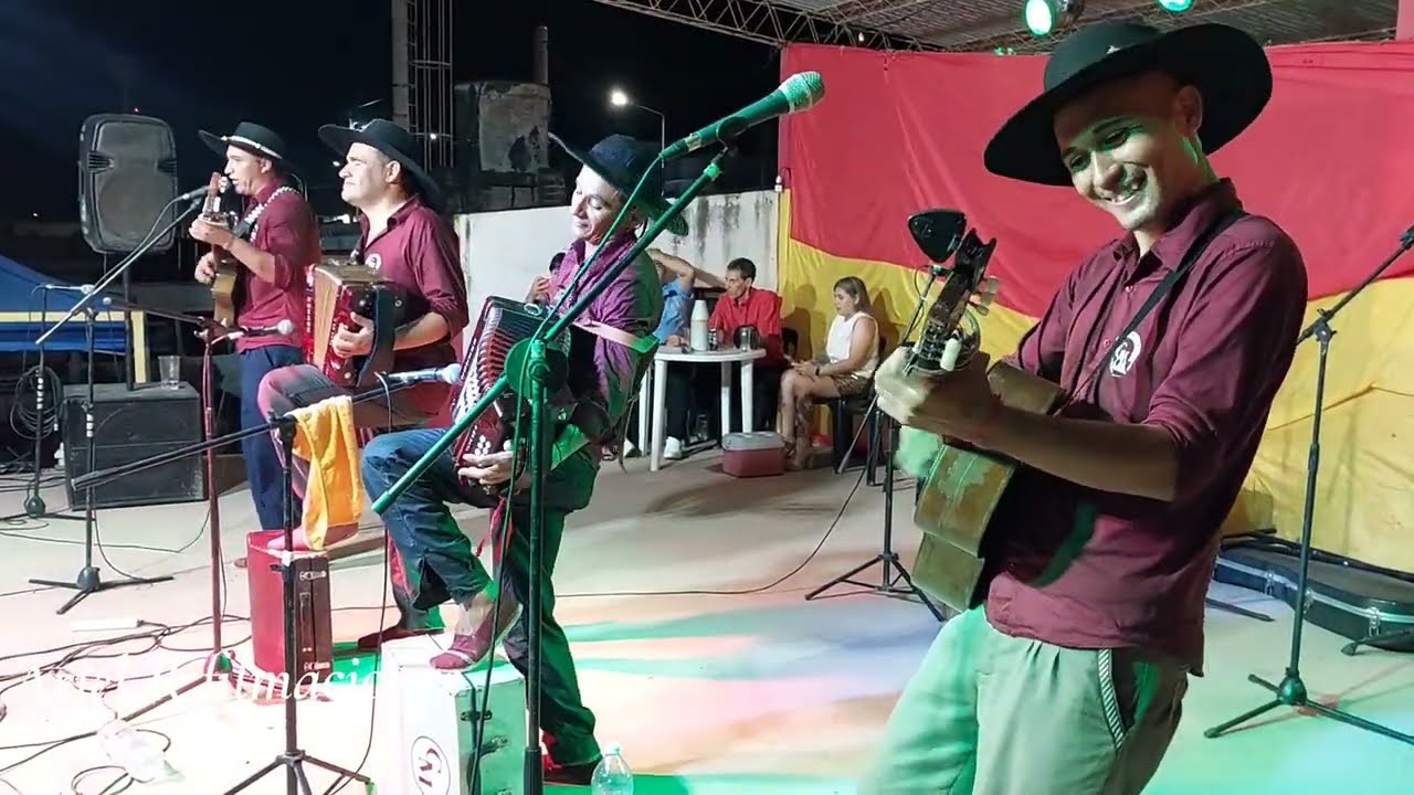 Grillito Martearena en Club Barrio Sarmiento de JJ Castelli 24/12/2025 (sonido Roy Caballero)