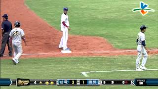 20140706 爆米花緯來挑戰賽 台電VS國訓 4上 廖俊凱中間方向安打 凱薩失誤 再讓台電拿下一分