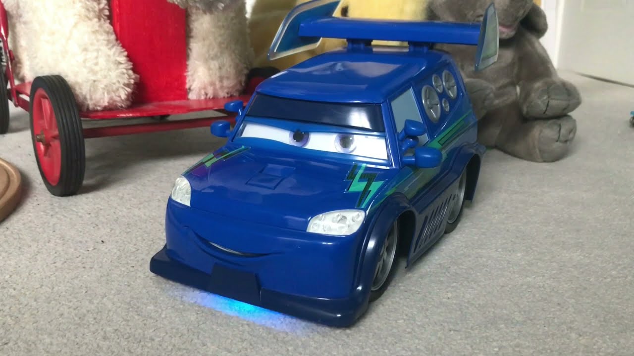 カーズ　DJ サウンドトイ Disney Pixar Cars Musical DJ Car Toy - YouTube