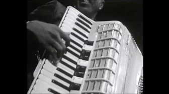 Clifton Chenier "'Zydeco sant pas sale'' 1969 Clifton Chenier "'Zydeco sant pas sale'' 1969