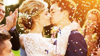 6 Things You Should Never Wear To A Wedding
