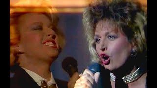 BARBARA DICKSON \& ELAINE PAIGE - I KNOW HIM SO WELL (ABBA) HD 1985 #1 UK SINGLE (Live TV Performance