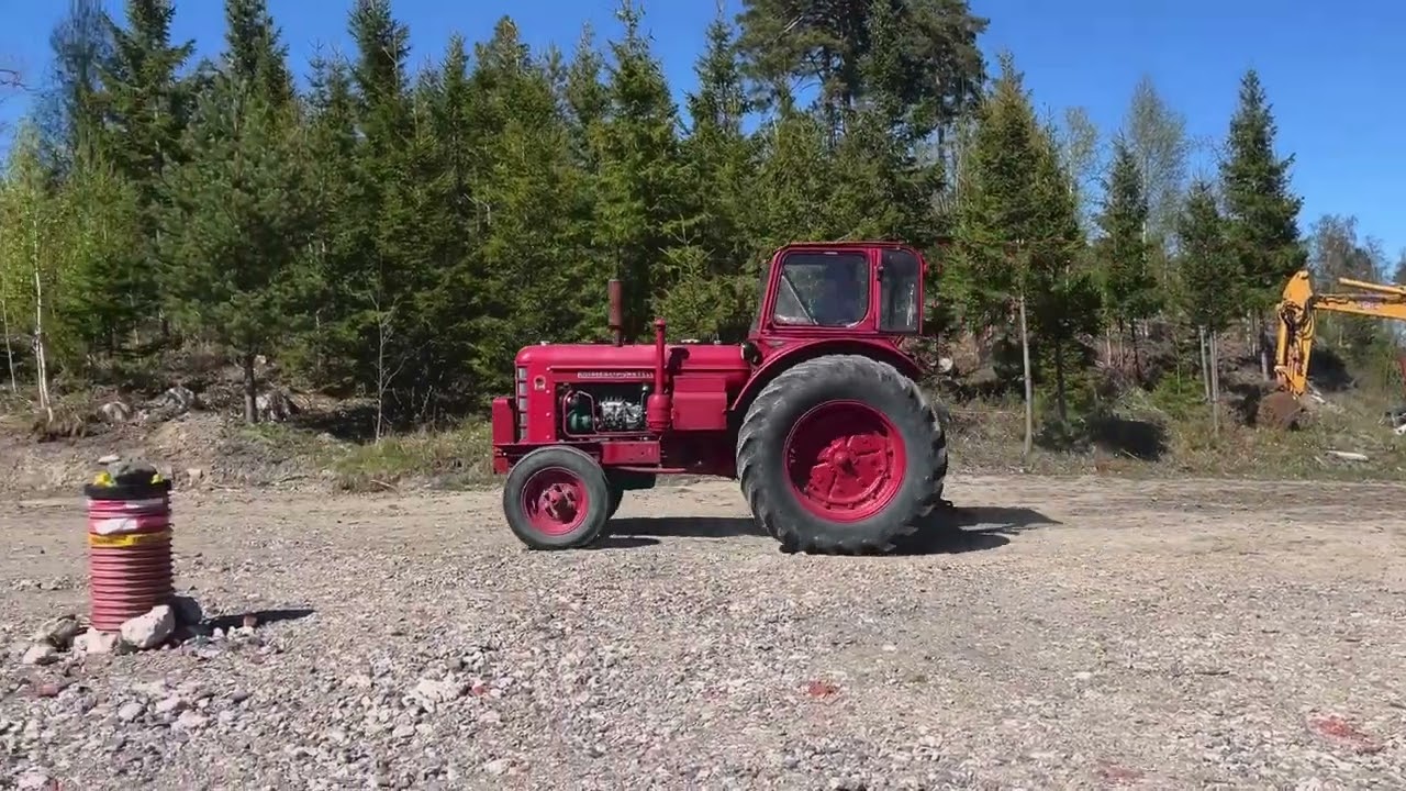 Veterantraktor BOLINDERMUNTELL/VOLVO BM 470