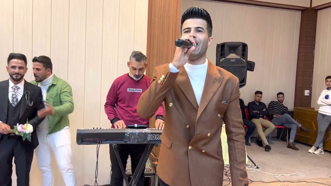 الفنان ايوب نجدت كوردي سريع نار جديد 2023 عازف جمال مصطفى التصوير علي جان نهاد قصر ثقافي طوز