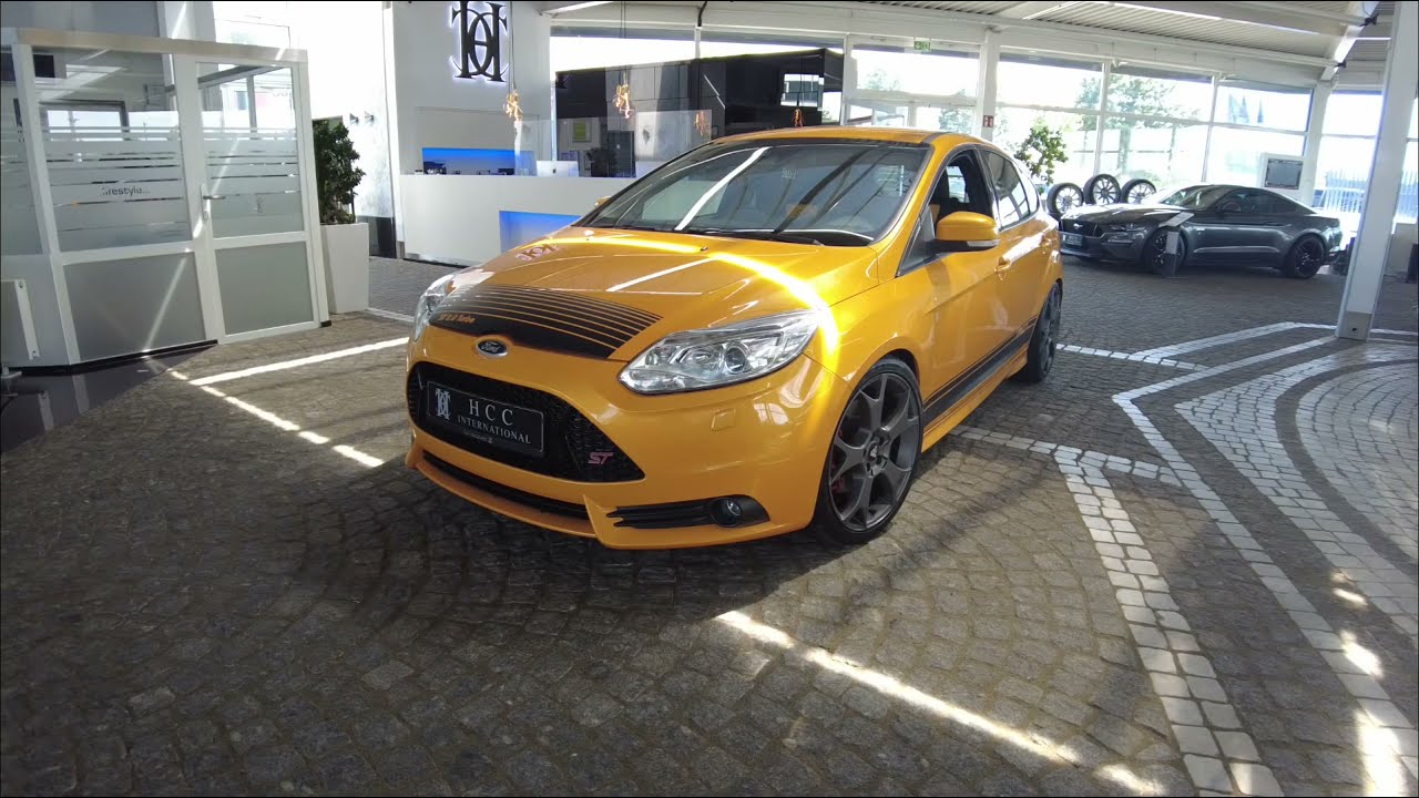 Ford Focus ST 2.0 221KW / 300 PS 