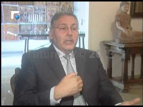 اربعة مليارات دولار تنفق خارج خزينة الدولة 