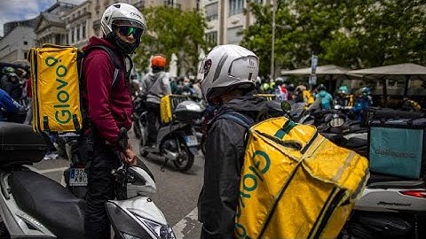 Platform workers gather in Brussels to demand better rights from employers