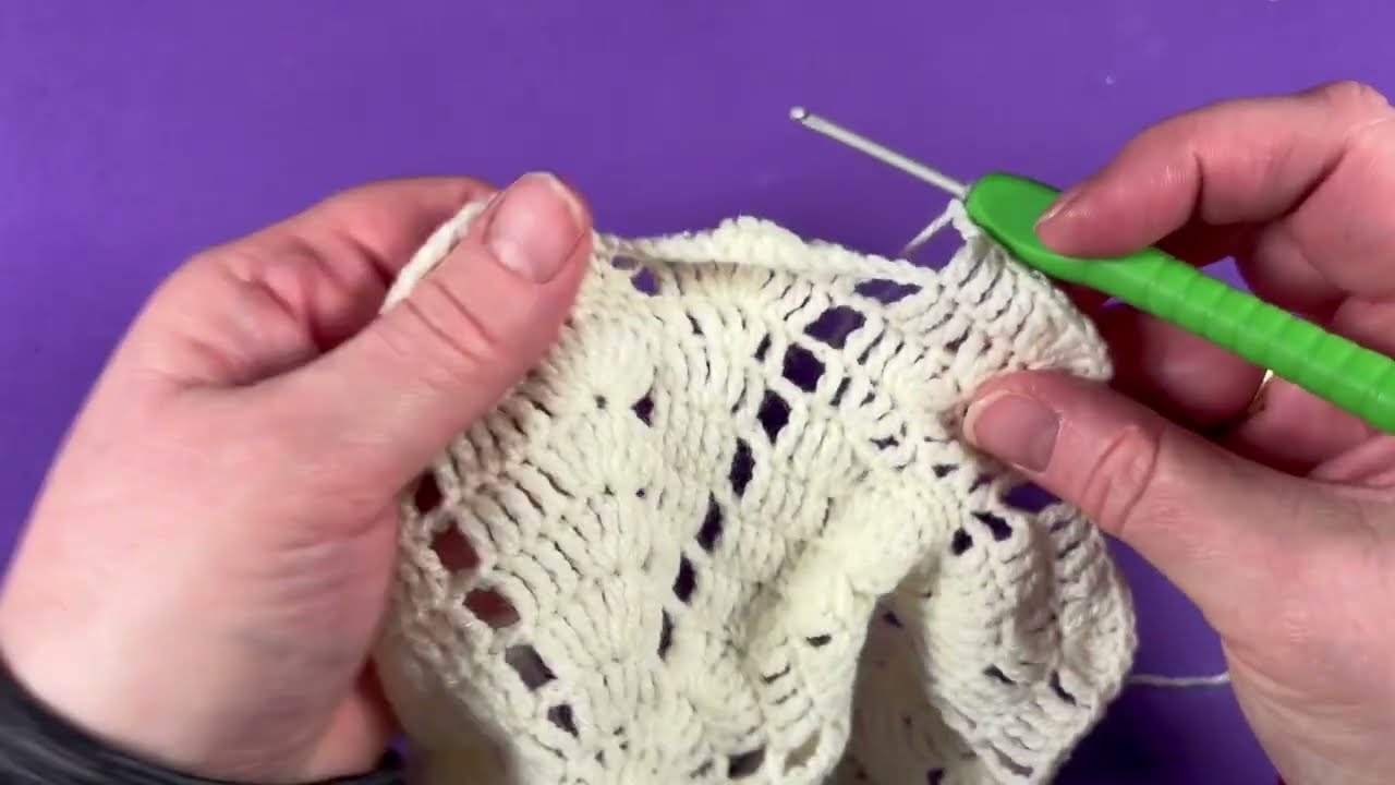 Making a crochet circular shawl – Round 11 - Ideal as a baby’s blanket