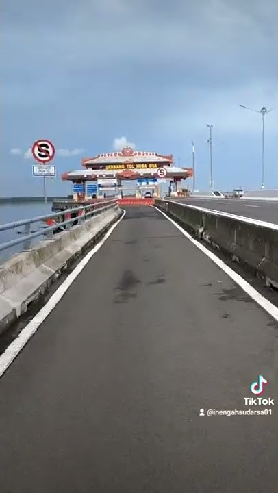 jalan tol Bali Mandara,nusadua menuju pensanggaran