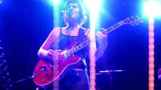 Kaki King - Saving Days In A Frozen Head