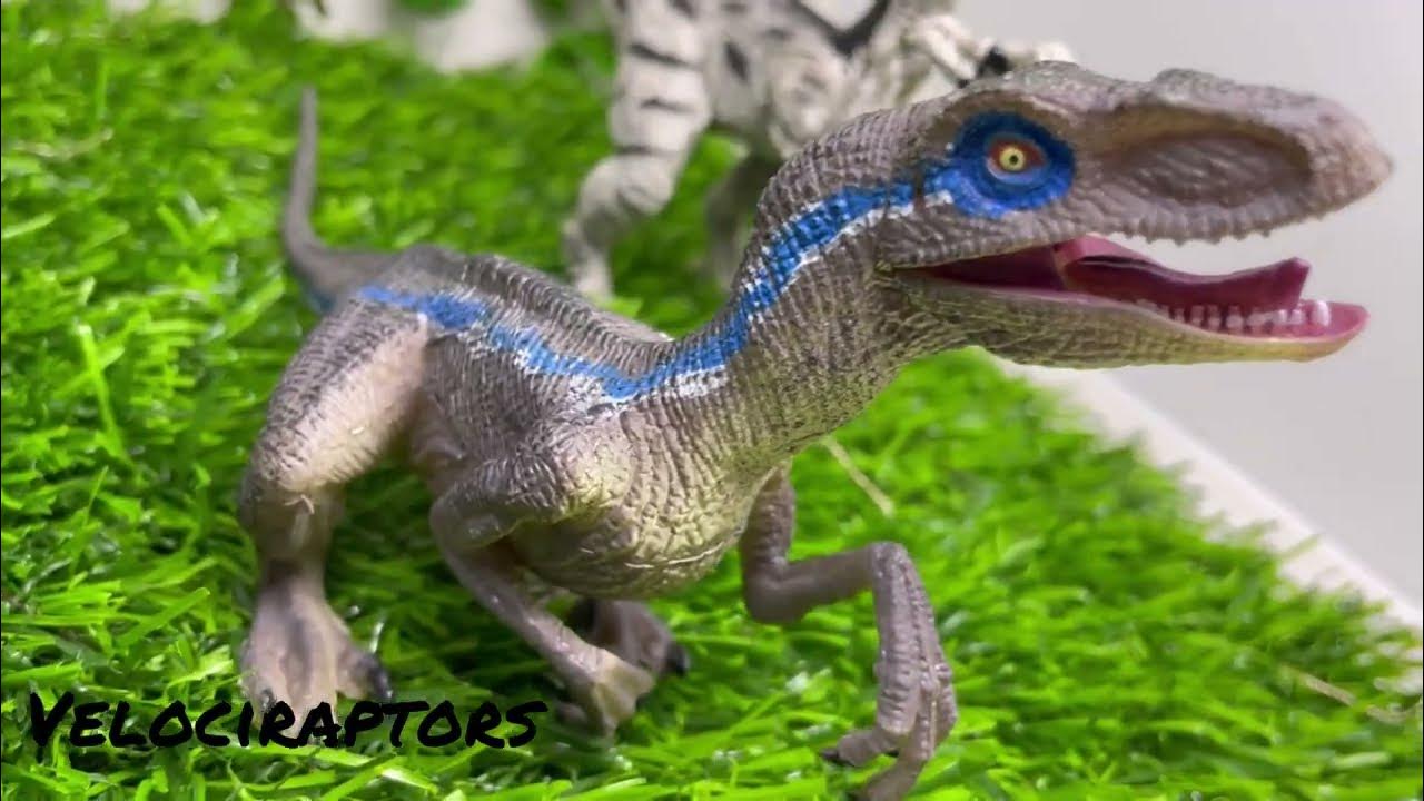 JURASSIC WORLD!! 3 VELOCIRAPTORS EAT ANIMAL DINOSAURUS INDONESIA