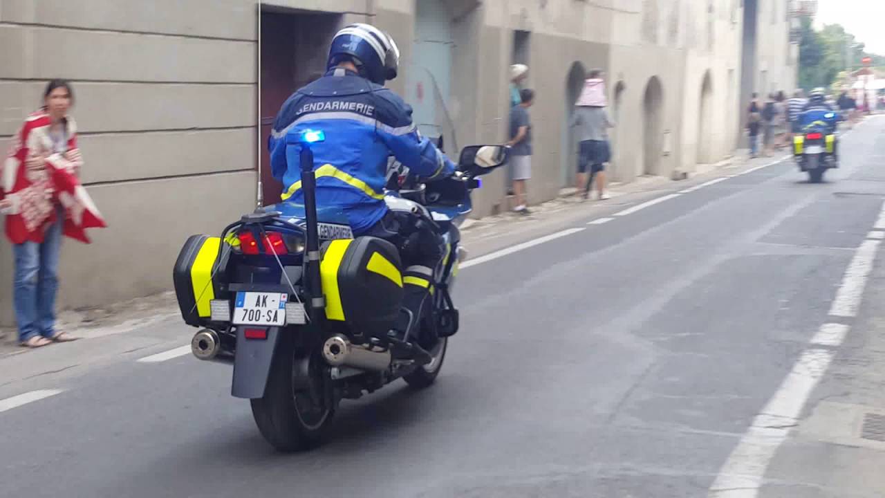 Compilation Gendarmerie Nationale du Tour de France 2016 dans le Gard (30)