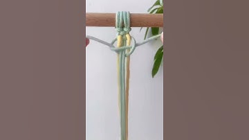 Macrame knot weaving method. Love the color combination.#eousemacrame #macrametutorial #macramemaker