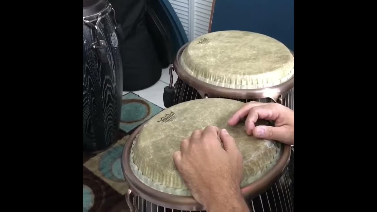 Yoel Del Sol plays Songo with a variation