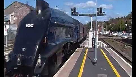 A4 Pacific 60007 Sir Nigel Gresley arrives into Exeter St Davids with The Dartmouth Express 2014