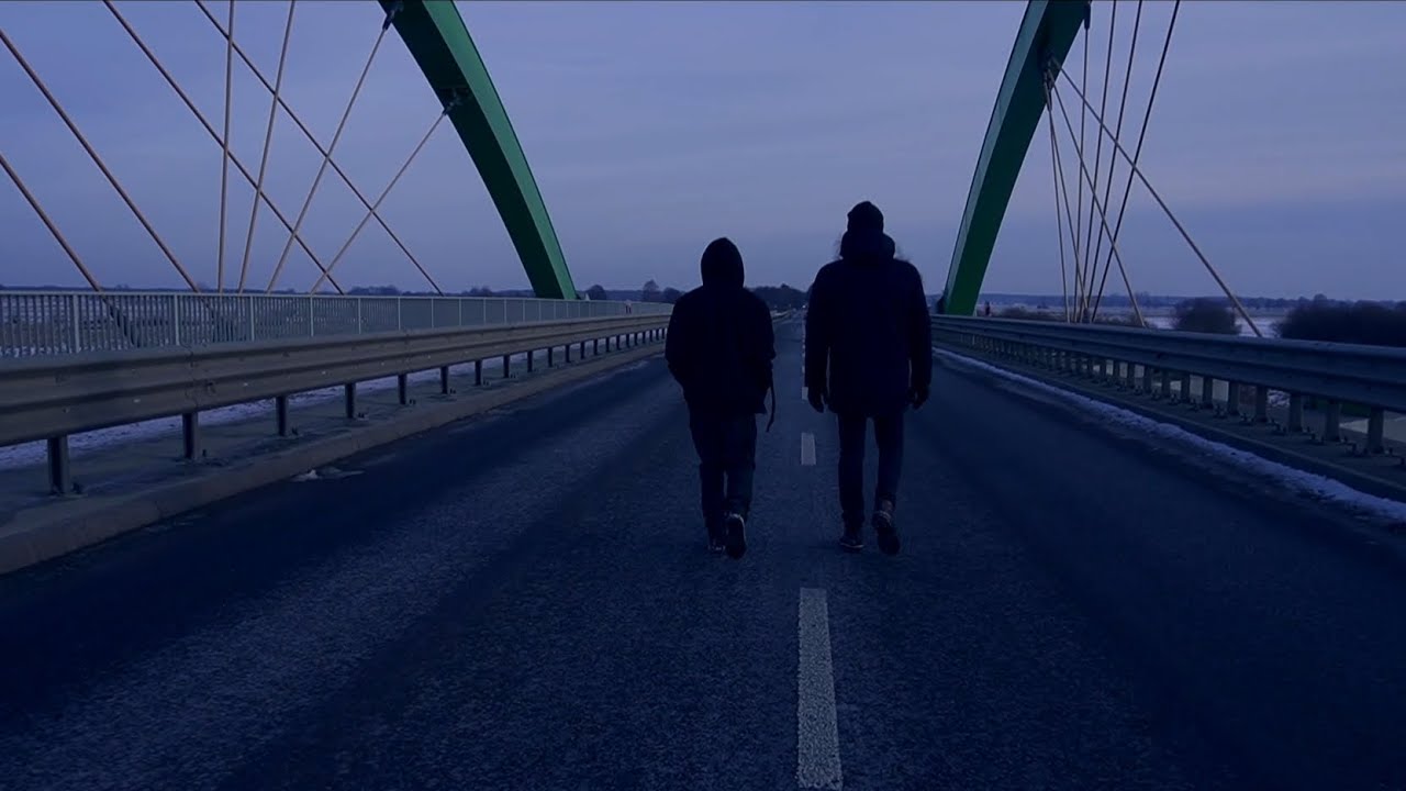 Guarda Beware - Kontrast (Official Lyric Video) su YouTube Guarda Beware - Kontrast (Official Lyric Video) su YouTube