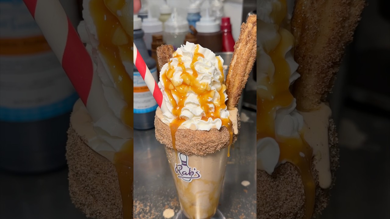 The CHURRO SHAKE from Rab’s Country Lanes on Staten Island, NYC! 🎳🍦🔥🤤 WHO’S HUNGRY? #DEVOURPOWER