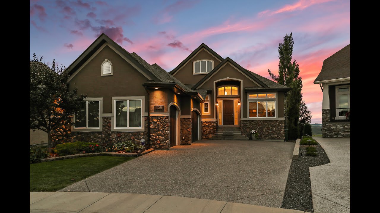 239 Cranarch Circle SE - Calgary South - Just Listed!