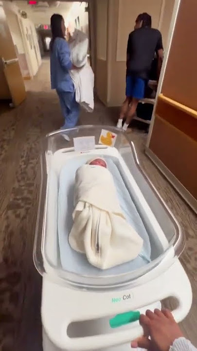 Hello bebe