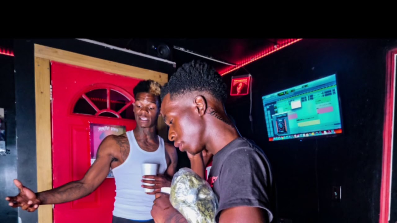 $hawn $kully X Chief Lay - Punchlines (NASABABIES) - YouTube