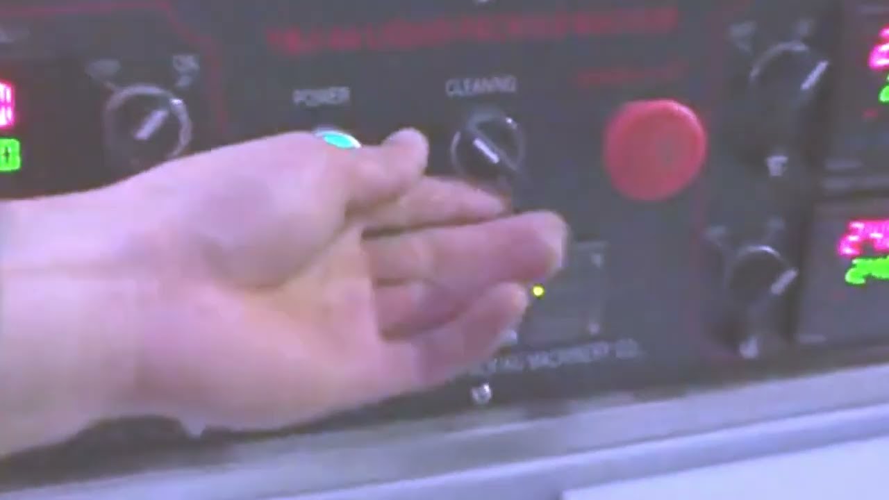 Stand up pouches filling and sealing machine lolly bag filler sealer