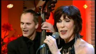Danny Malando & Carola Smit (BZN) - Jingle Bells - 22-12-2010 - KoffieMAX