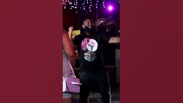 Unleashing Creativity: Must-See Singing Session!