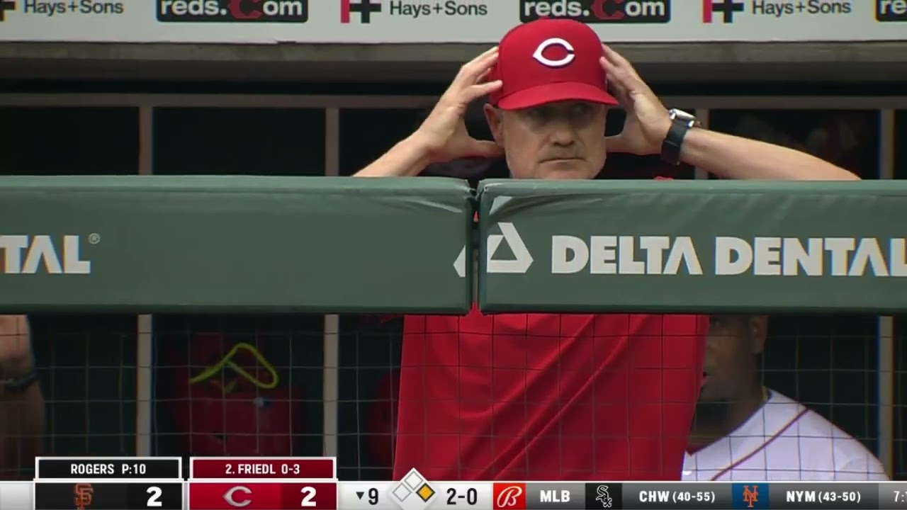 Elly De La Cruz swipes second after a successful Reds challenge overturned