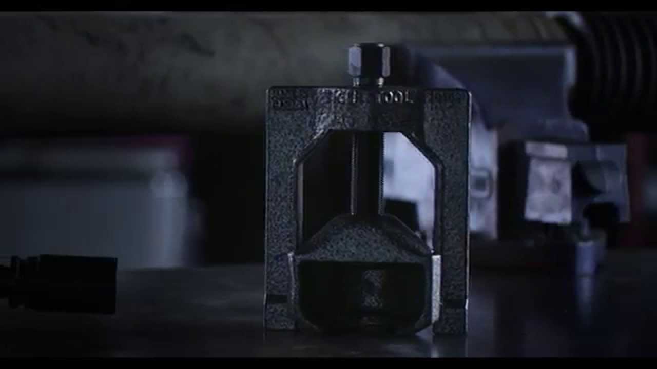 The Original Tiger Tool U-Joint Puller | 