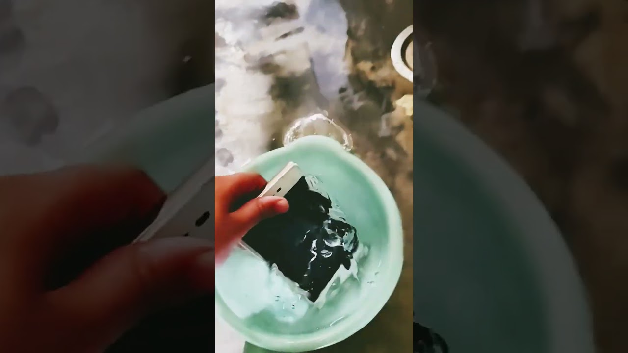 new phone Oppo Neo 7 water test