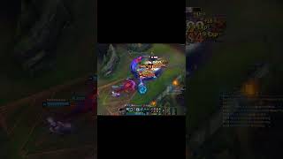 That was close… #gaming  #gamingclips  #epicmoments  #leagueoflegends  #nilah  #lolhighlights
