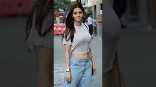 Vedhika Images Photos Picture Challenge