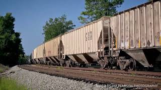 CSXT 5449 leads a empty grain train north at Hopkinsville, Ky CSXT 5449 leads a empty grain train north at Hopkinsville, Ky