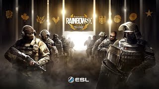 en directo jugando Rainbow Six Siege