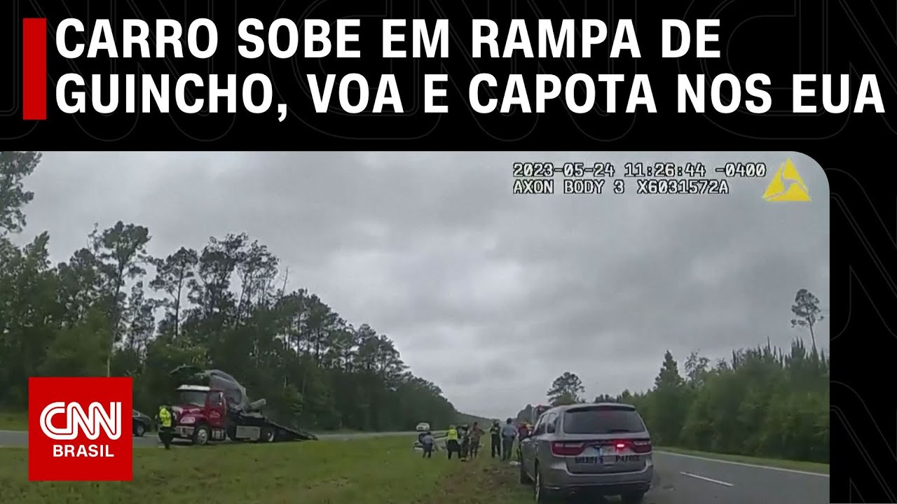 Carro de corrida autônomo bate na largada