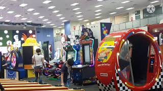 Pizza And Potato Wedges Chuck E. Cheese Margherita Cheese Vs Combo Beef Overload Pizza