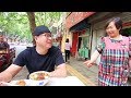 【阿星探店】陕西宝鸡这家豆花泡馍天天排队，来晚了吃不到，老板娘健谈很活道