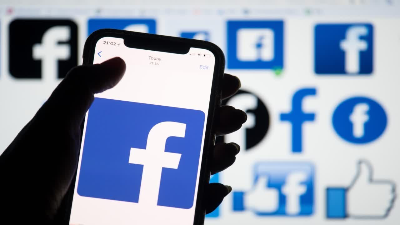 Facebook now lets you delete third-party apps in bulk - YouTube