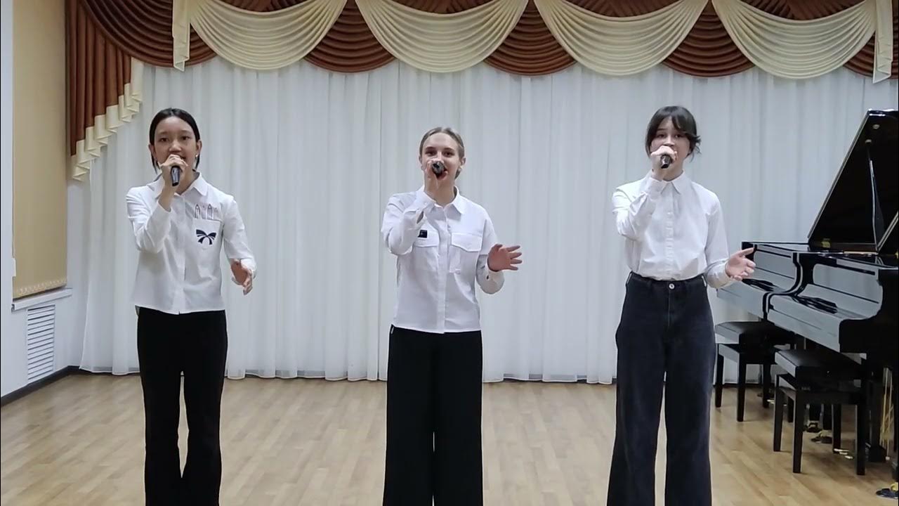 танец рисунок для детей. иллюстрации танцующих детей. танец рисунок для детей. ноты детских песен для детского сада. ноты песен для малышей в детском саду.