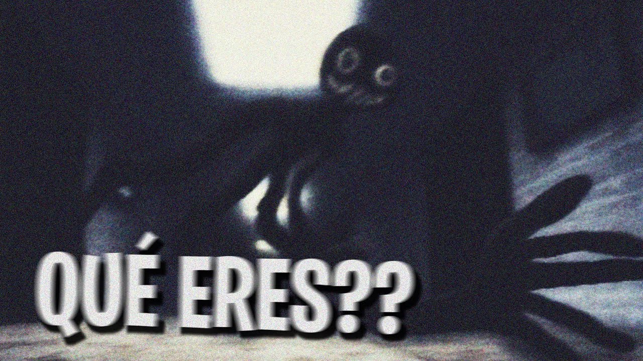 ALGO NOS ESTÁ OBSERVANDO...