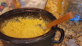 Slowcooker MacnCheese