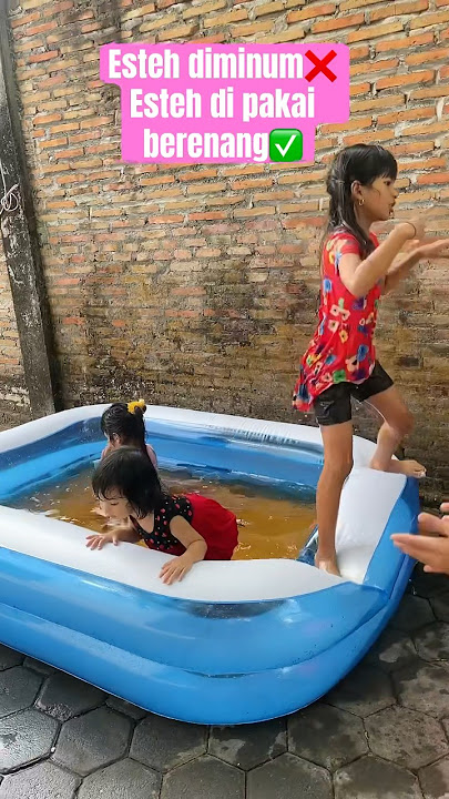 PERTAMA KALI BERENANG DI KOLAM ES TEH😱#viralvideos #viralditiktok #modelcilik