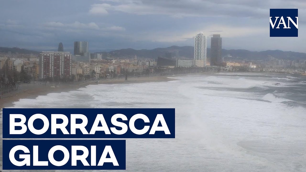El time lapse de la borrasca 'Gloria' en la playa de Barcelona