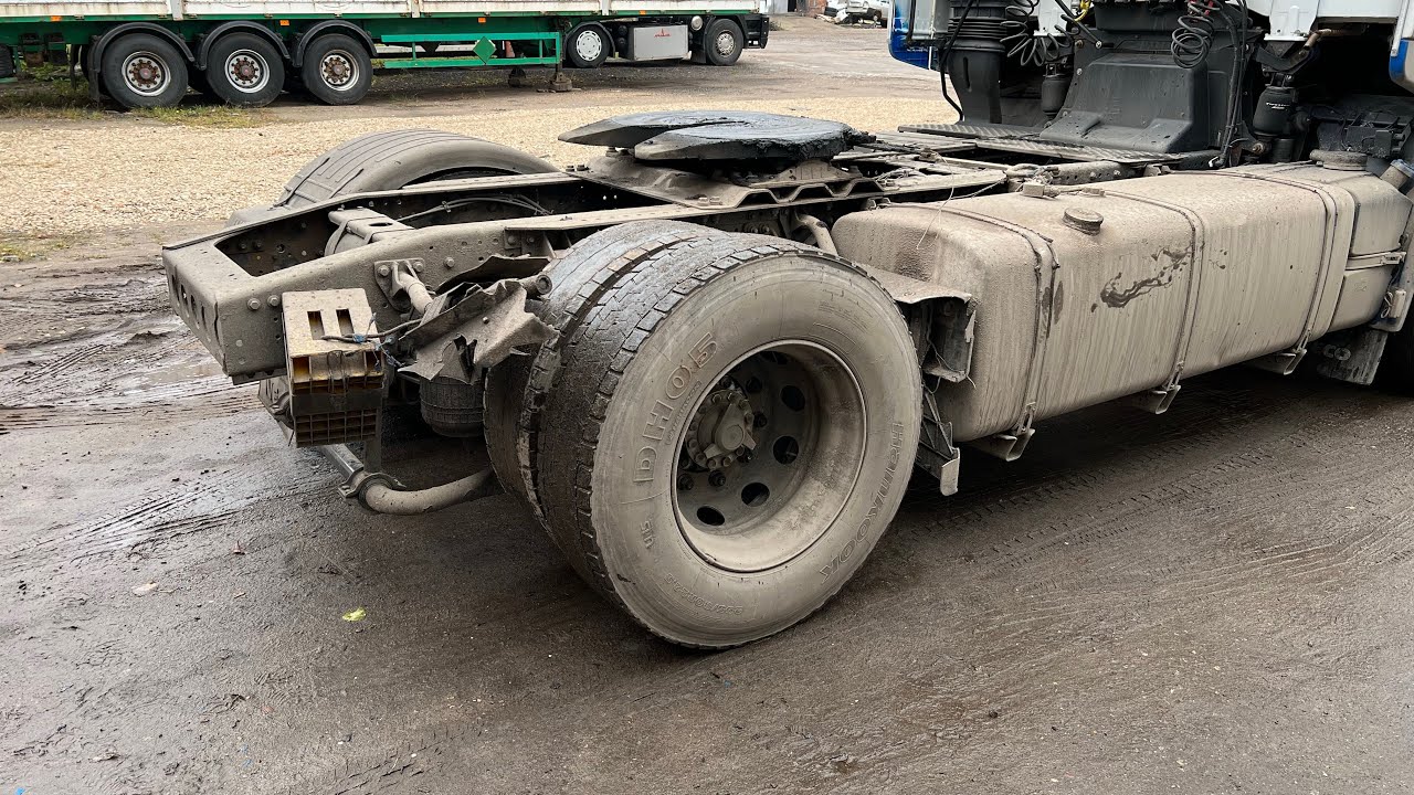 Устраняю последствия взрыва колеса. - YouTube