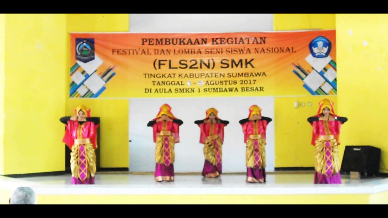 TARI NUJA RAME (TARI KREASI BARU SUMBAWA) SMK N 1 LOPOK