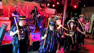 Huginn and Muninn ft Black Swan Border Morris - Cuckoo's Nest. (03.09.23)