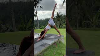 How to Start Your Day Right: Morning Fitness & Jungle Villa Stretching Routine #homeworkout