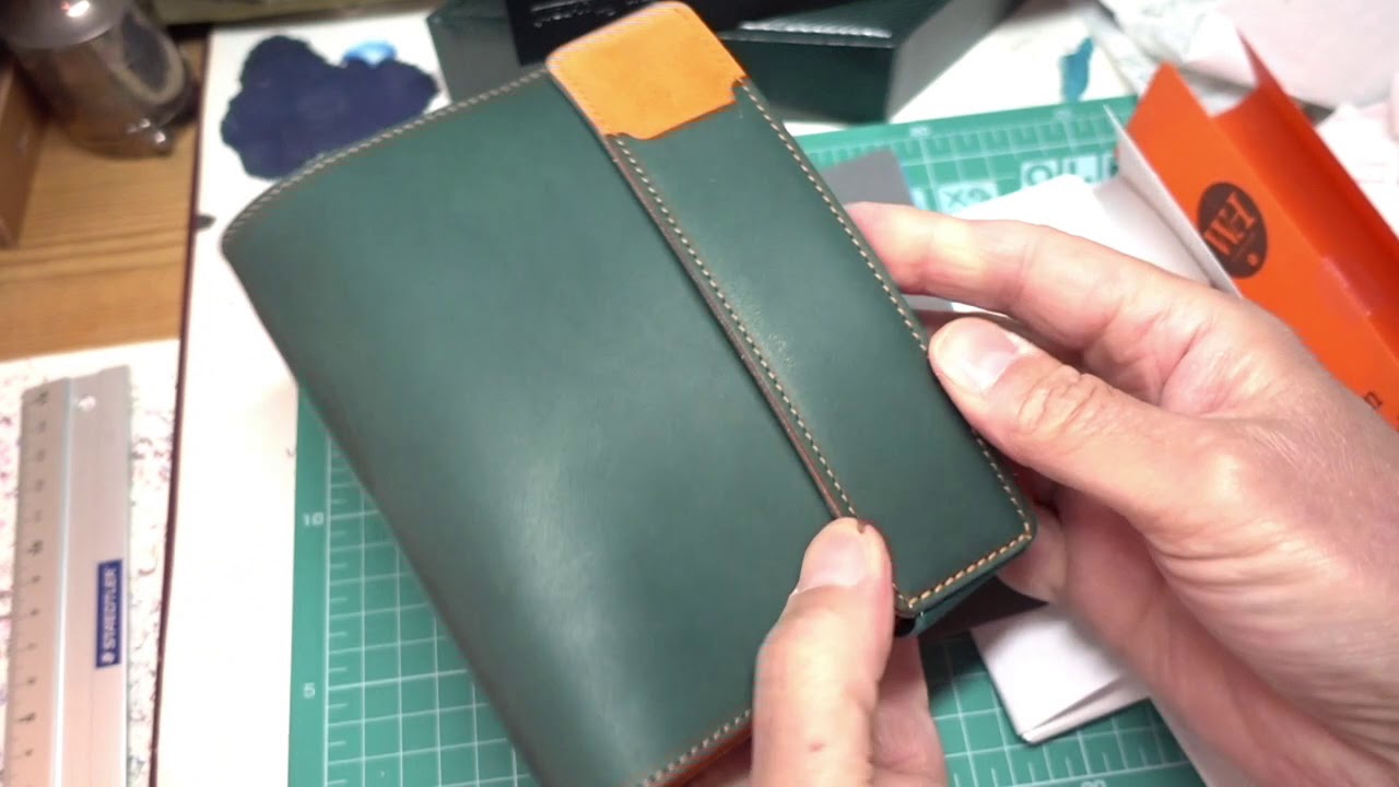 Unboxing: Notebooks and Bungs!