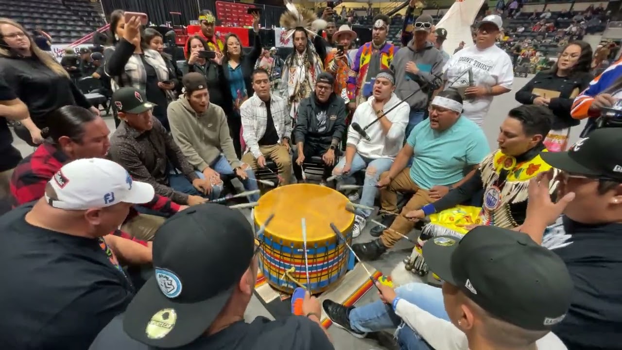 Young Spirit SNL (Judged) @ Red Deer Pow wow 2022